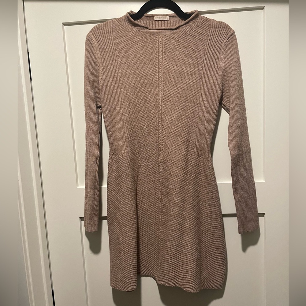 River and Ridge Knit Dress